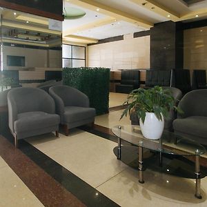 Reddoorz At Winter Hotel Araneta